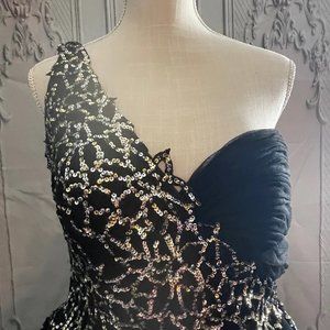 Sherri hill sequined tulle dress